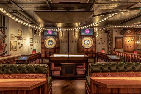 Flight club denver - With a curated craft beer and cocktail list, a shareable, globally inspired menu, and multiplayer games set in semi-private playing areas, Flight Club Denver is an unrivalled …